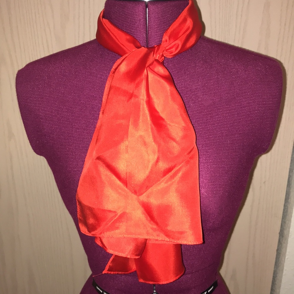 Ambassador Red 100 Pure Silk Rectangular Neck Scarf Neckerchief 42 Inch - Picture 2 of 4